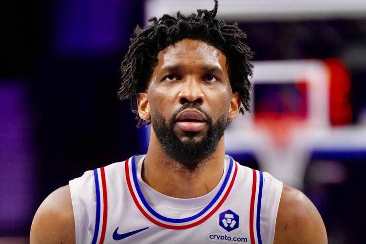 恩比德终于突破次轮,76人东决在望 恩比德终于突破次轮,76人东决在望