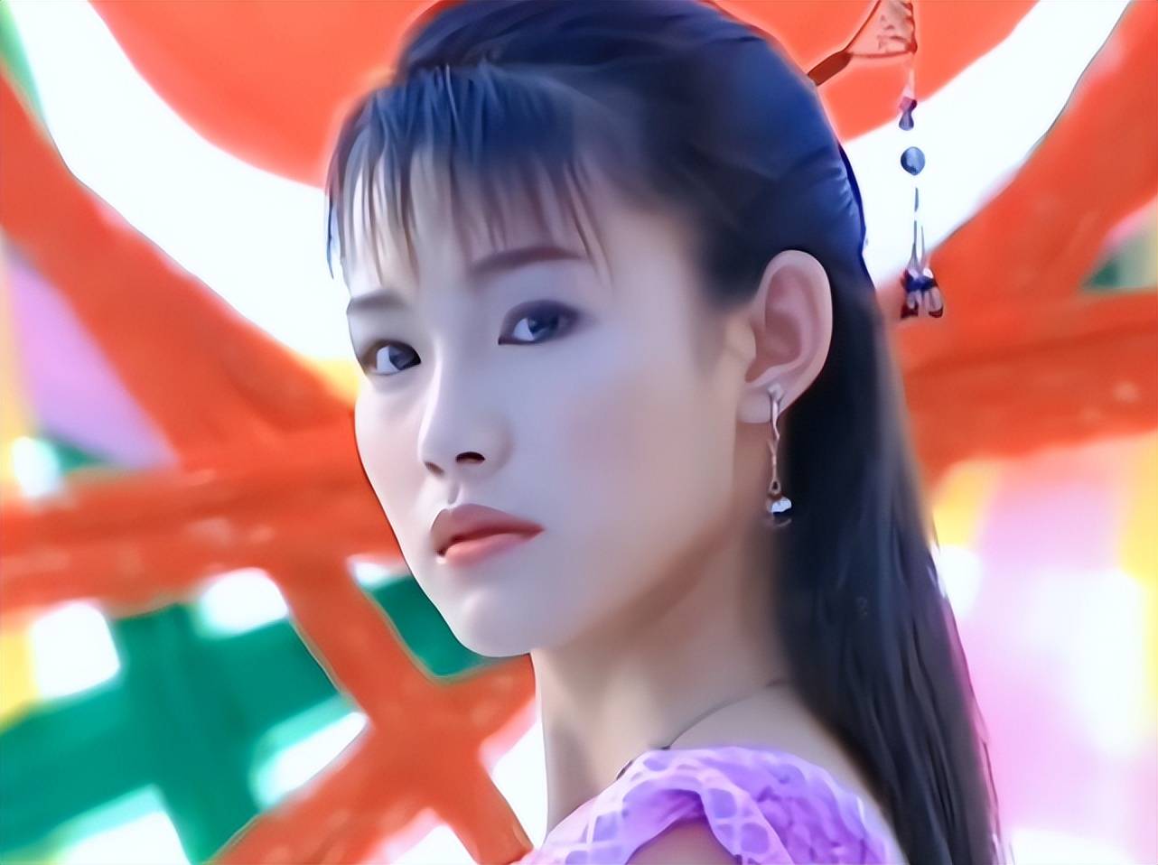 年轻时惊为天人,老了成"胖大婶",超模于娜近照让颜粉心碎一地