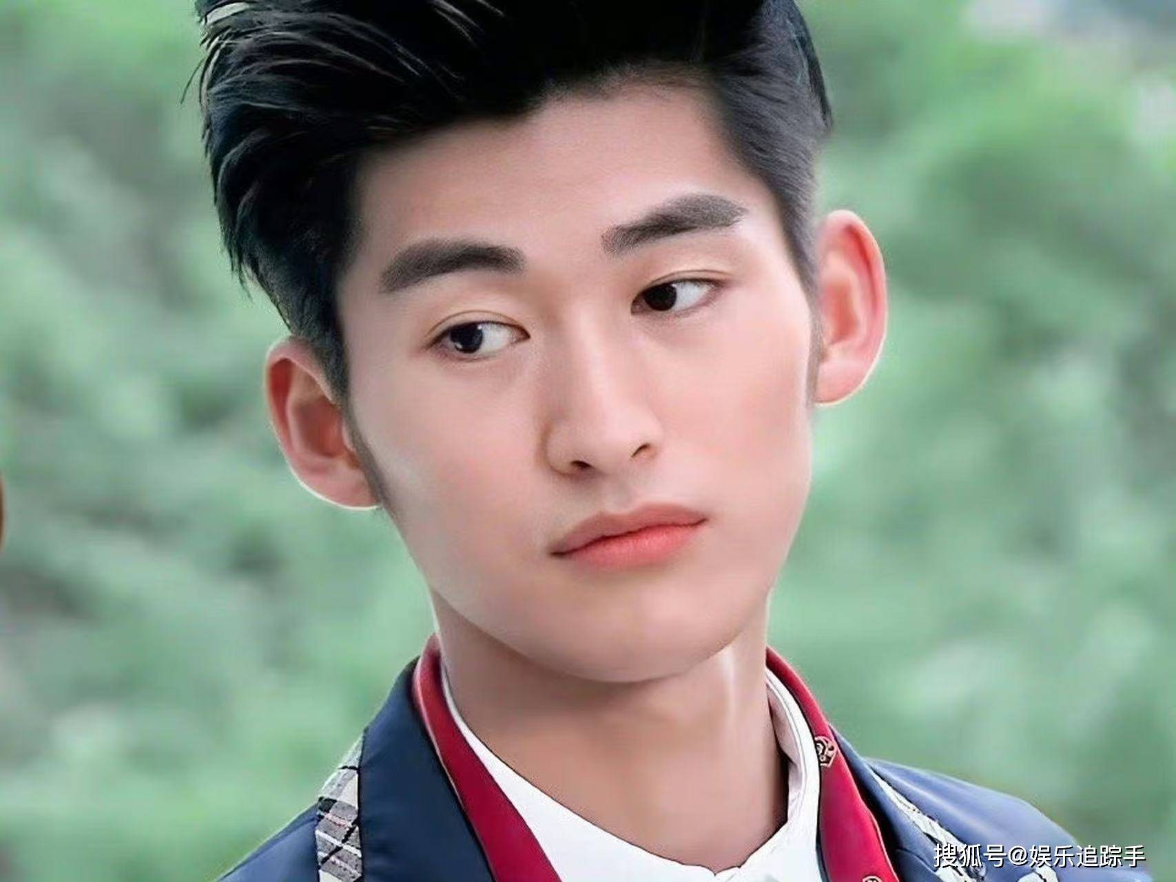 演员张翰 165 万股权冻结!过往多次被起诉,风波再起引围观!