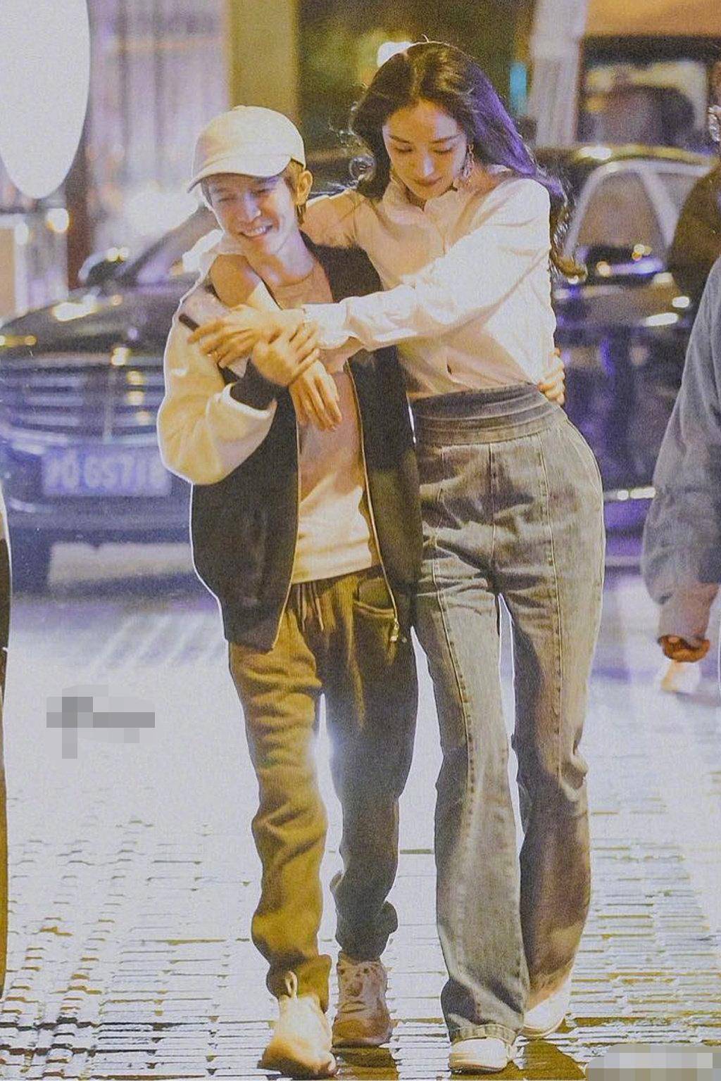 郭敬明和杨幂关系不一般,只因早年二人互相扶持