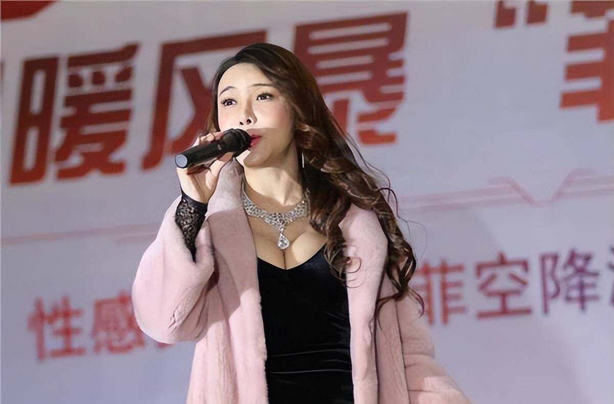 金瓶梅"龚玥菲":身材堪称精品,凹凸有致,火辣爆棚!