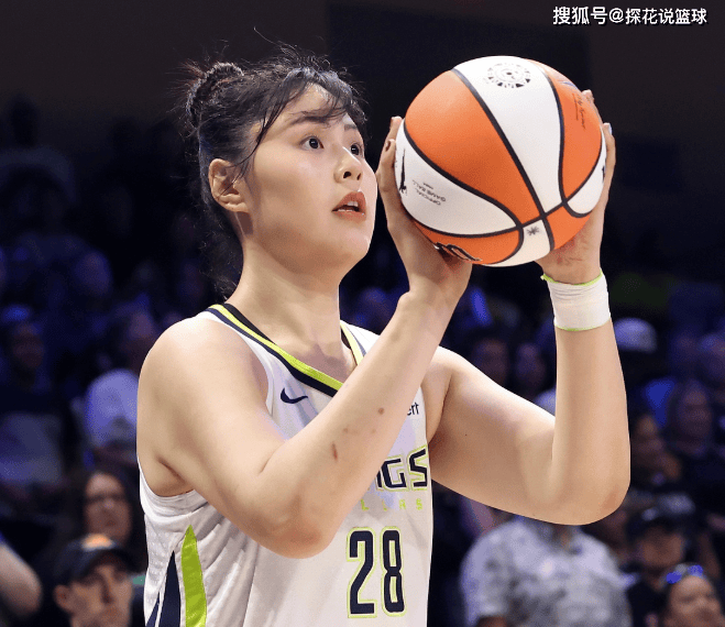 突发！李月汝伤情更新：至少休息6周，刚创生涯新高便遭打击