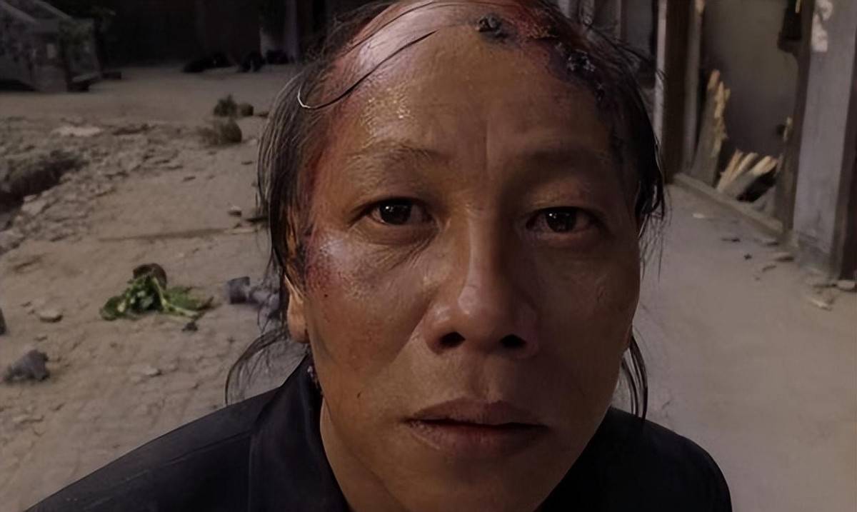 从"火云邪神"到票房六百,人情冷暖在梁小龙身上体现的淋漓尽致