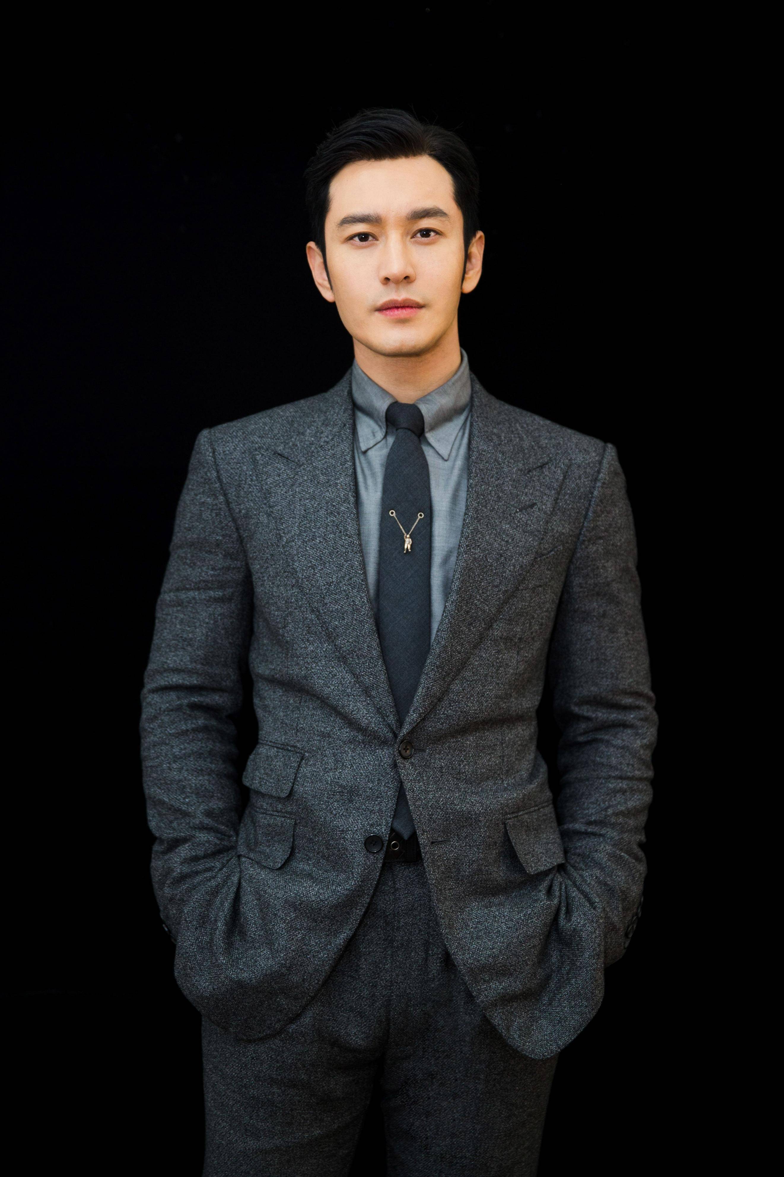 "宠妻狂魔"黄晓明:被秦岚甩后绯闻不断,后捧红杨颖却惨遭离婚