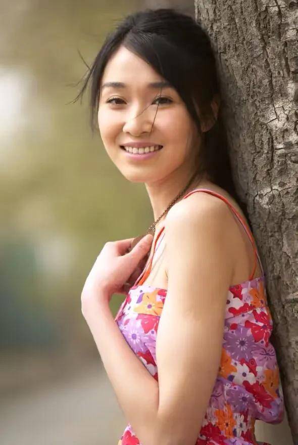 低调女星陈丽娜:与母亲相依为命,戏红人不红,42岁婚姻成谜