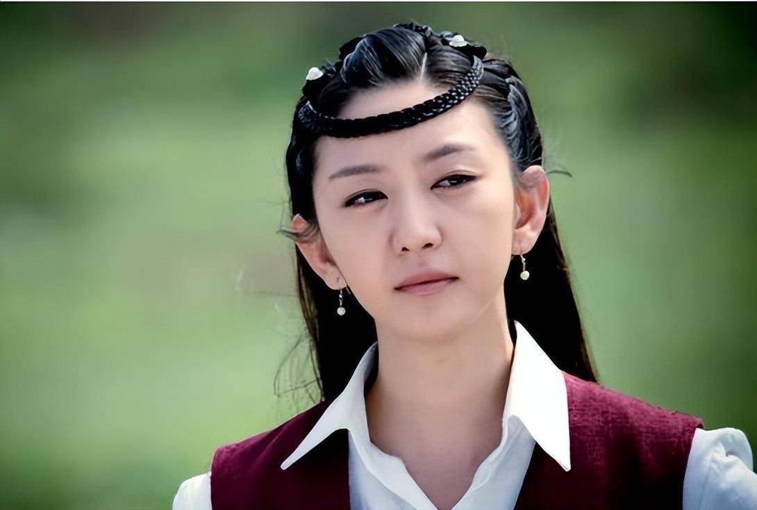 唐一菲:嫁给二婚凌潇肃,在卑微中求幸福,不追求完美婚姻