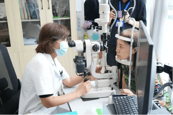 “八重安全屏障”——哈尔滨华厦眼科全生态屈光术式安全质量体系技术发布会圆满落幕！