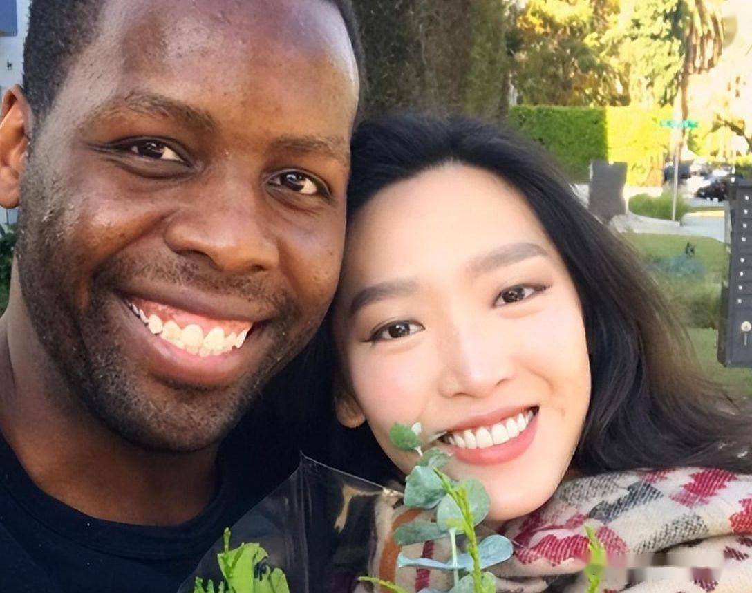 李立群女儿李元元:守身如玉34年,和黑人相恋,婚姻成了父亲烦恼
