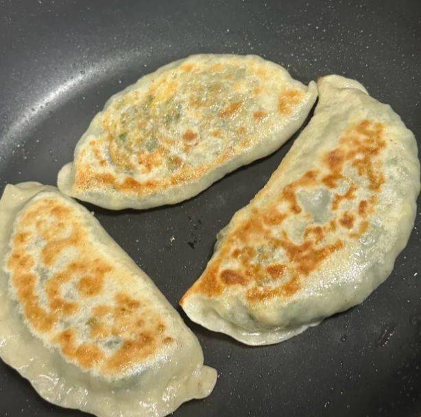 安徽韭菜盒子,外酥里嫩一口就爱!