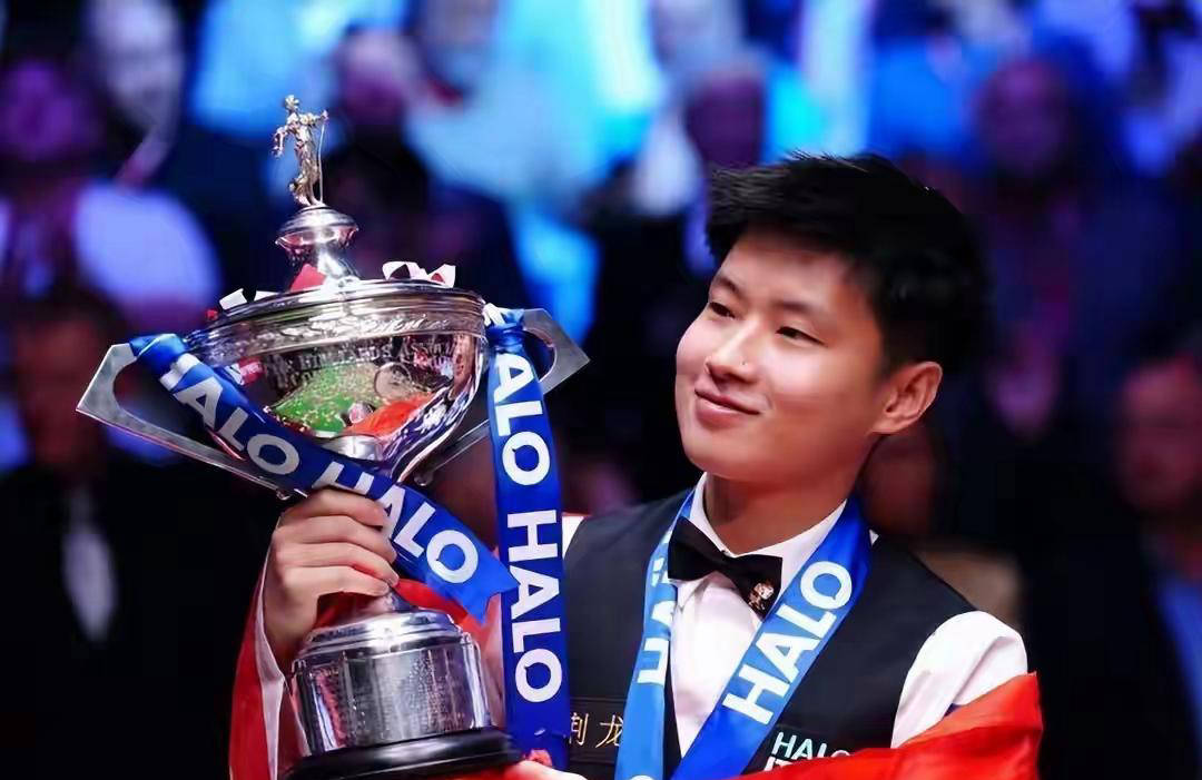 中国军团七位选手晋级斯诺克武汉公开赛32强,赵心童表现抢眼