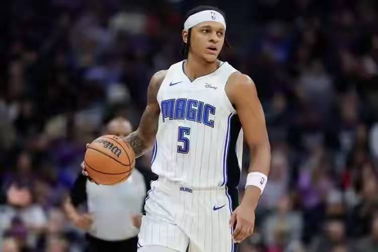 大前锋盛世!现役联盟最好的10位大前锋排名:兰德尔、锡安都落选