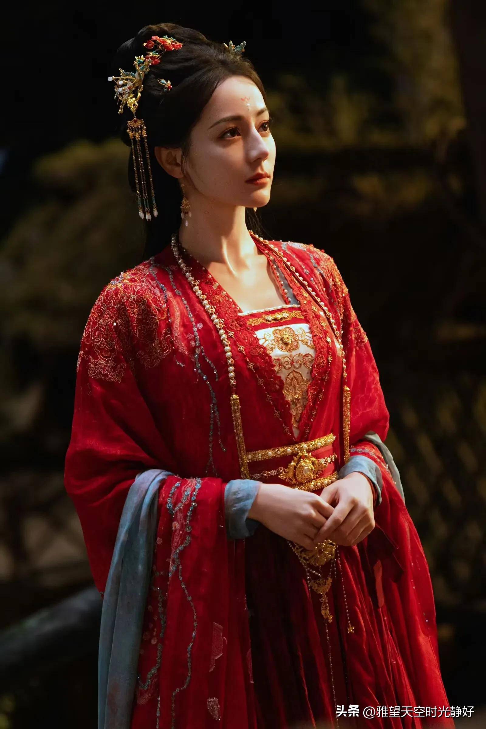 盘点内娱女明星那些令人惊艳的绝美的古装红衣造型一眼万年