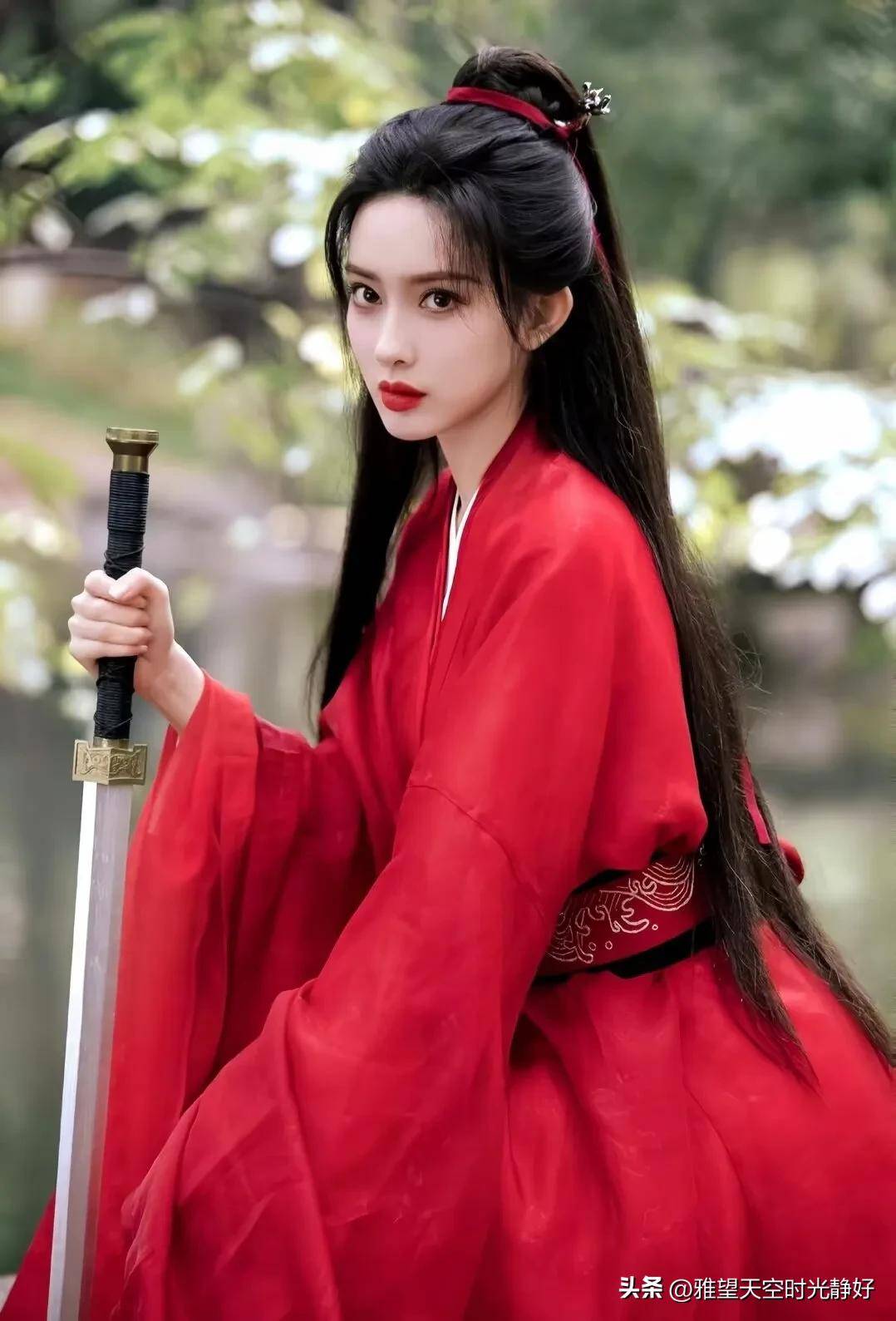 盘点内娱女明星那些令人惊艳的绝美的古装红衣造型一眼万年