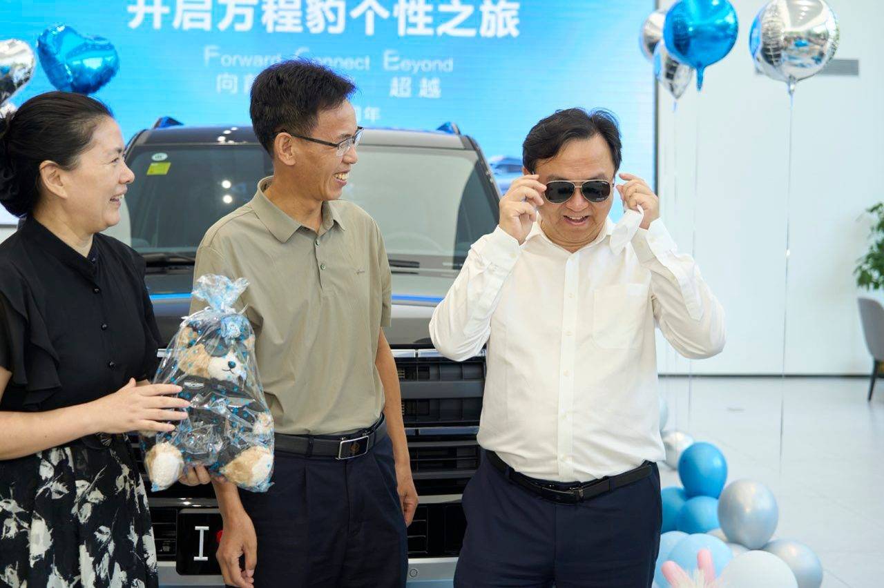 王传福面对用户的反应 充分说明了什么是比亚迪的“以用户为中心”_搜狐汽车_搜狐网