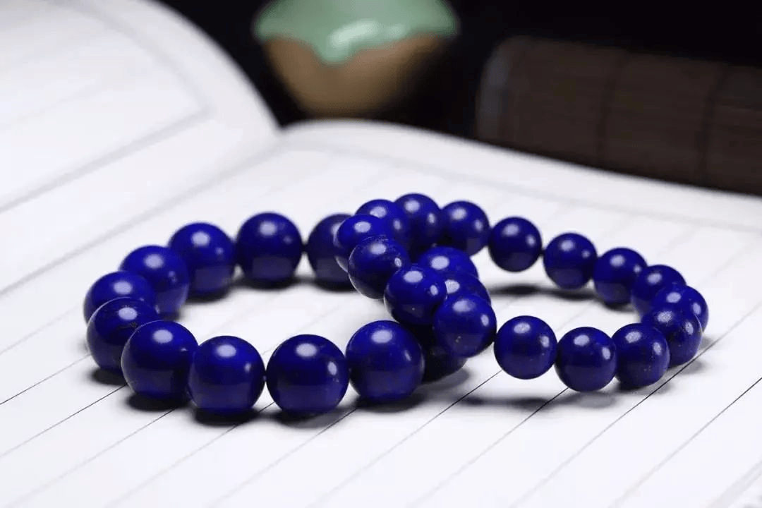 64公斤的蓝色和田玉是真是假?到底长啥样?