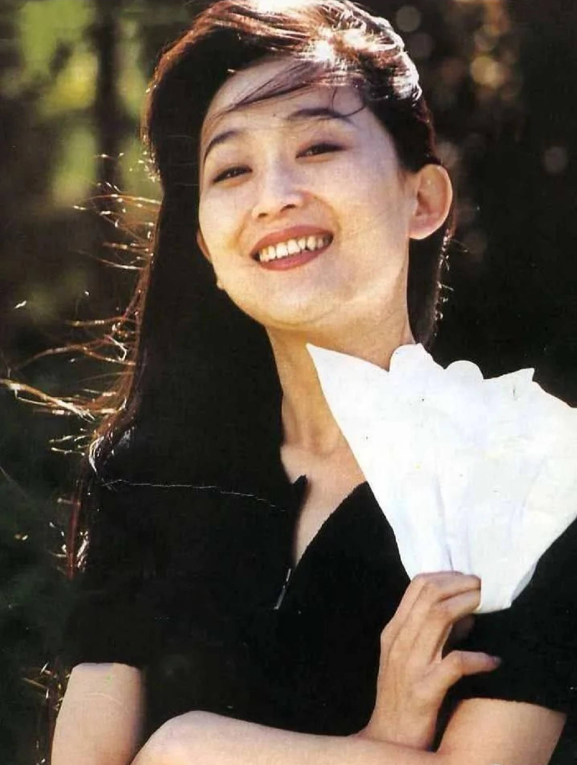 演员陈瑾:吃穿不愁,为何20年不吃米饭,与哥哥相约一生不婚?