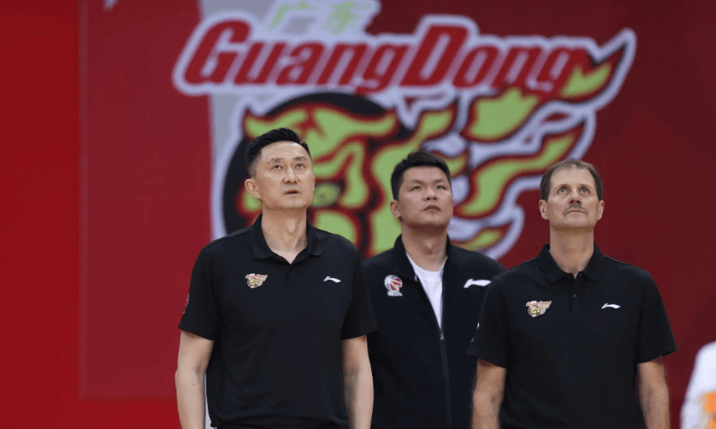 广东三消息！崔永熙焦泊乔伤情恢复曝光，杜锋朱芳雨摊牌目标两冠