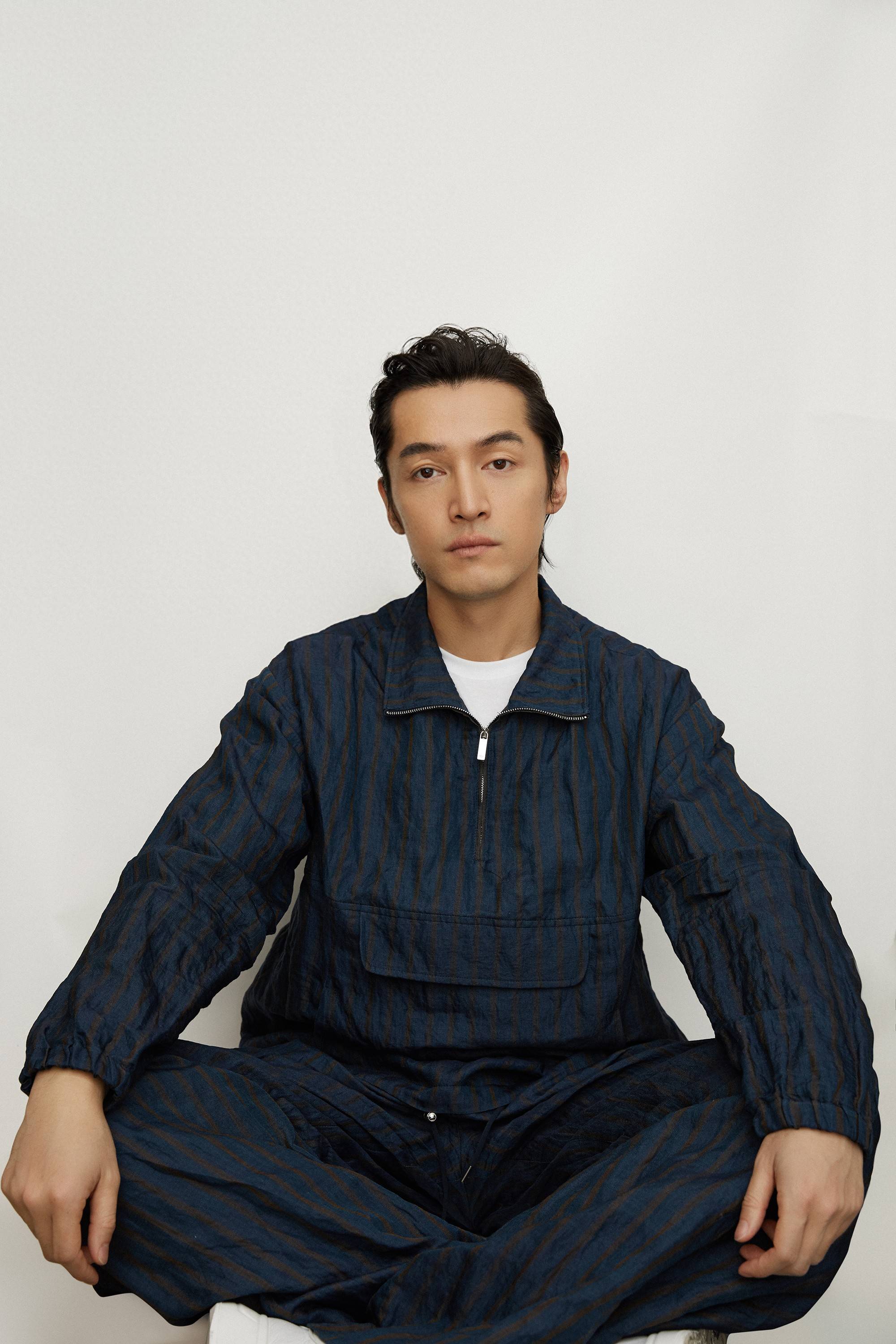 胡歌谈游本昌放弃白玉兰奖:他一直在帮助年轻人!