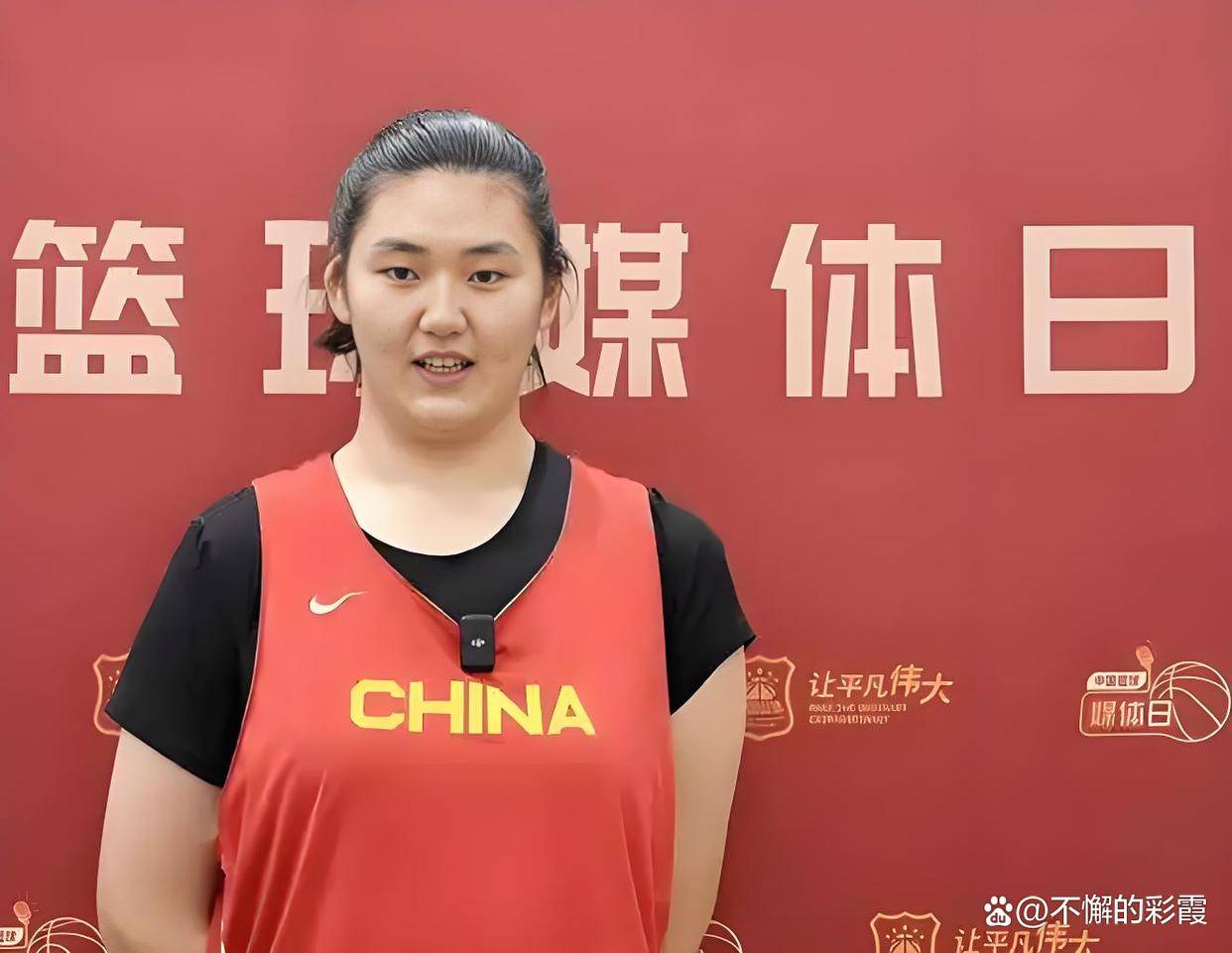 中国女篮新星张子宇领衔，热身赛备战2026世界杯预选赛