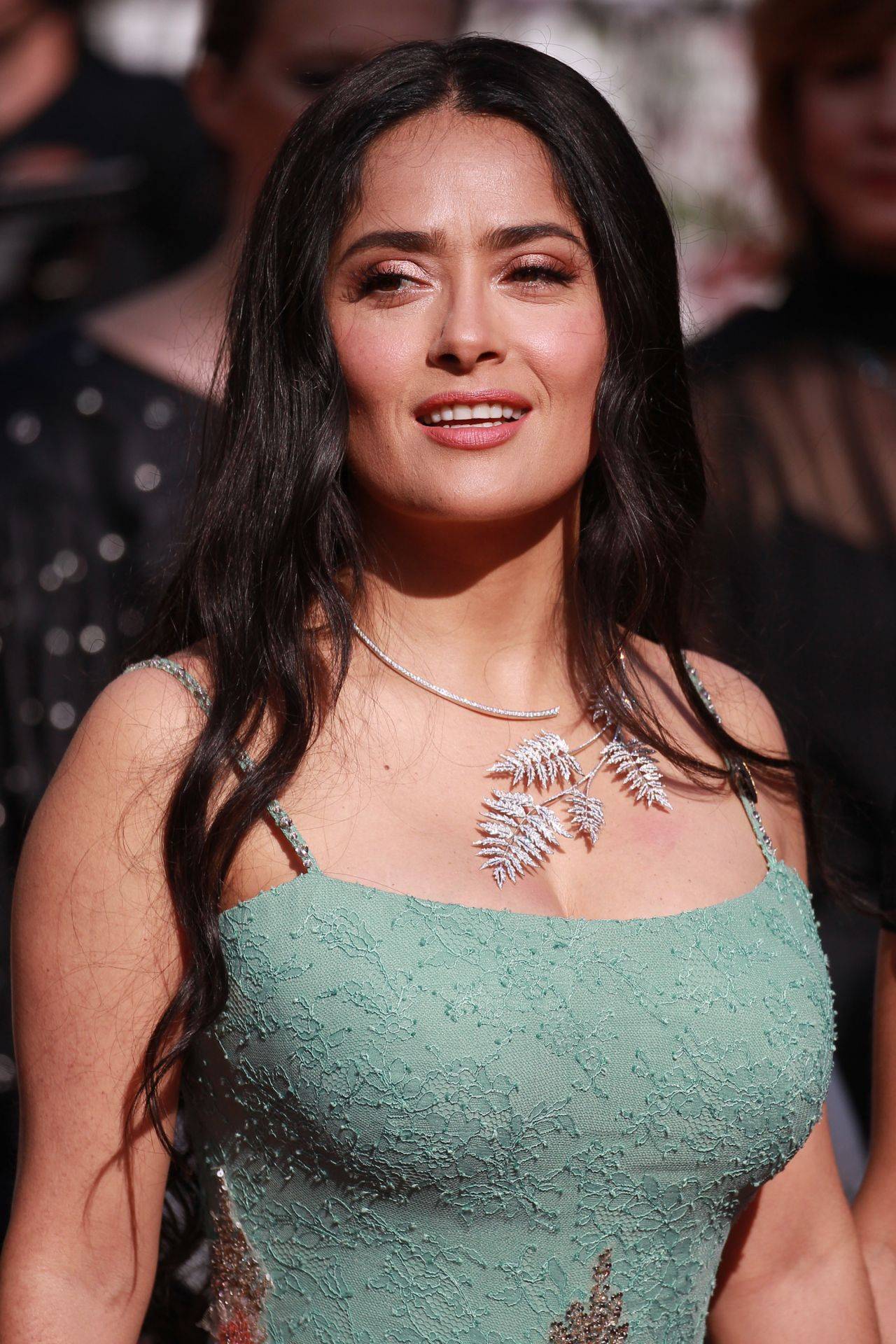 萨尔玛·海耶克:好莱坞最野性尤物,她的人生比电影还精彩!