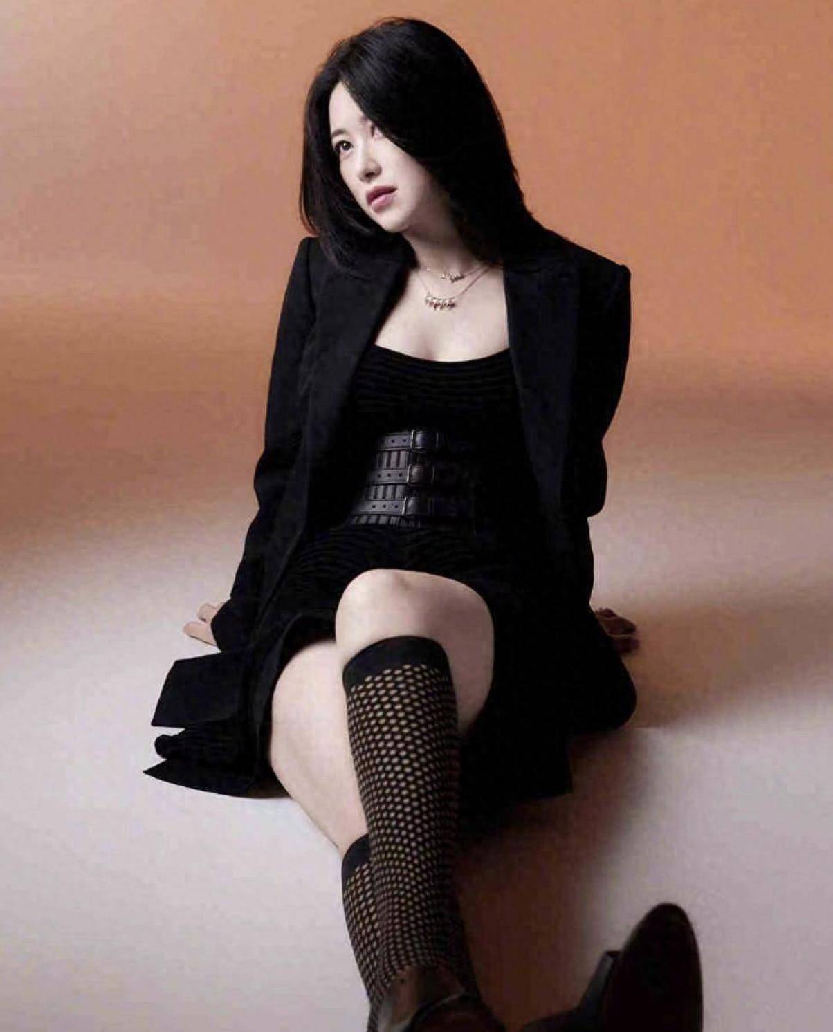 40岁的"姨圈天菜"朱珠,真乃人间极品尤物!