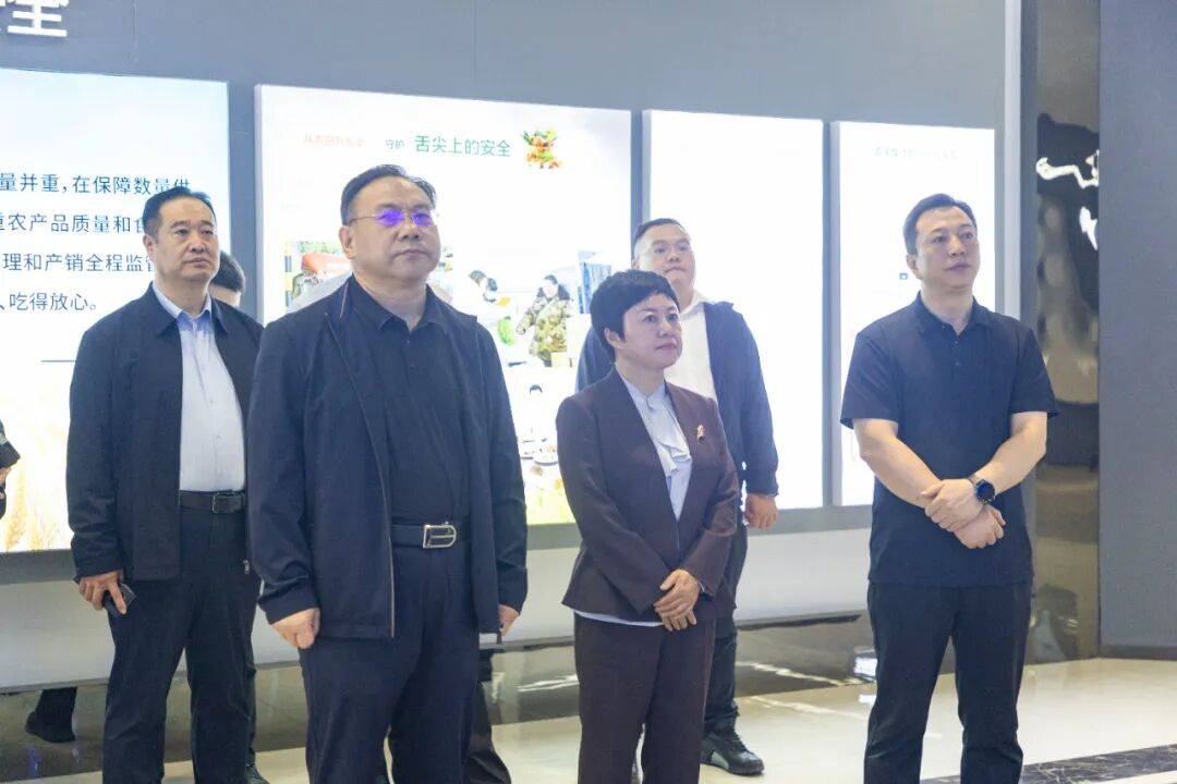 涞源县委书记王燕率队到访首衡 赋能乡村振兴新格局