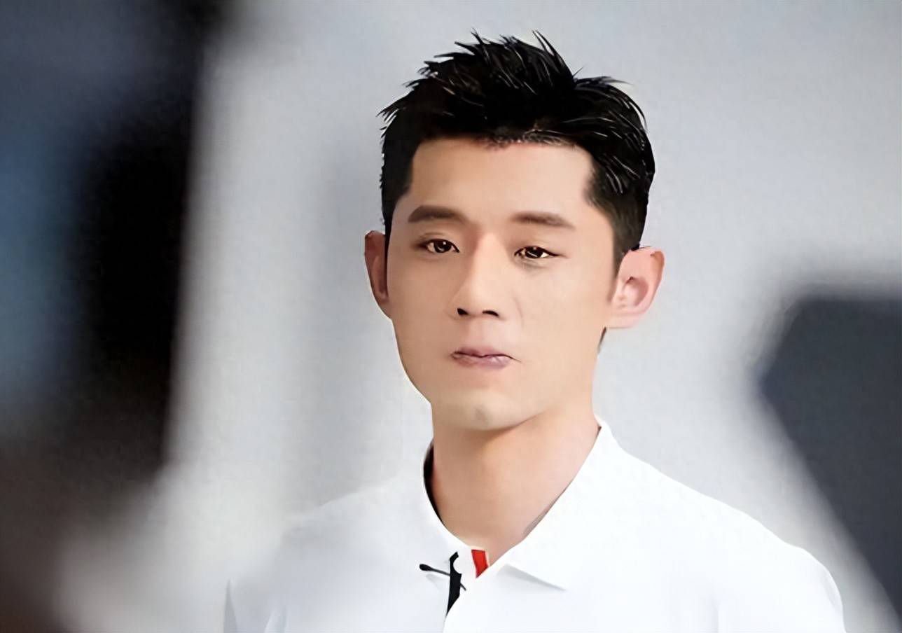 无缘国乒安排,甘愿退出6年,安置体育局的张继科级别年薪如何?