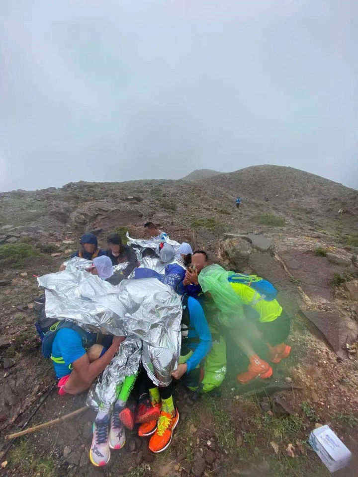 男士户外棉服选购清单——出去玩,防风透气基本局,保暖非常重要