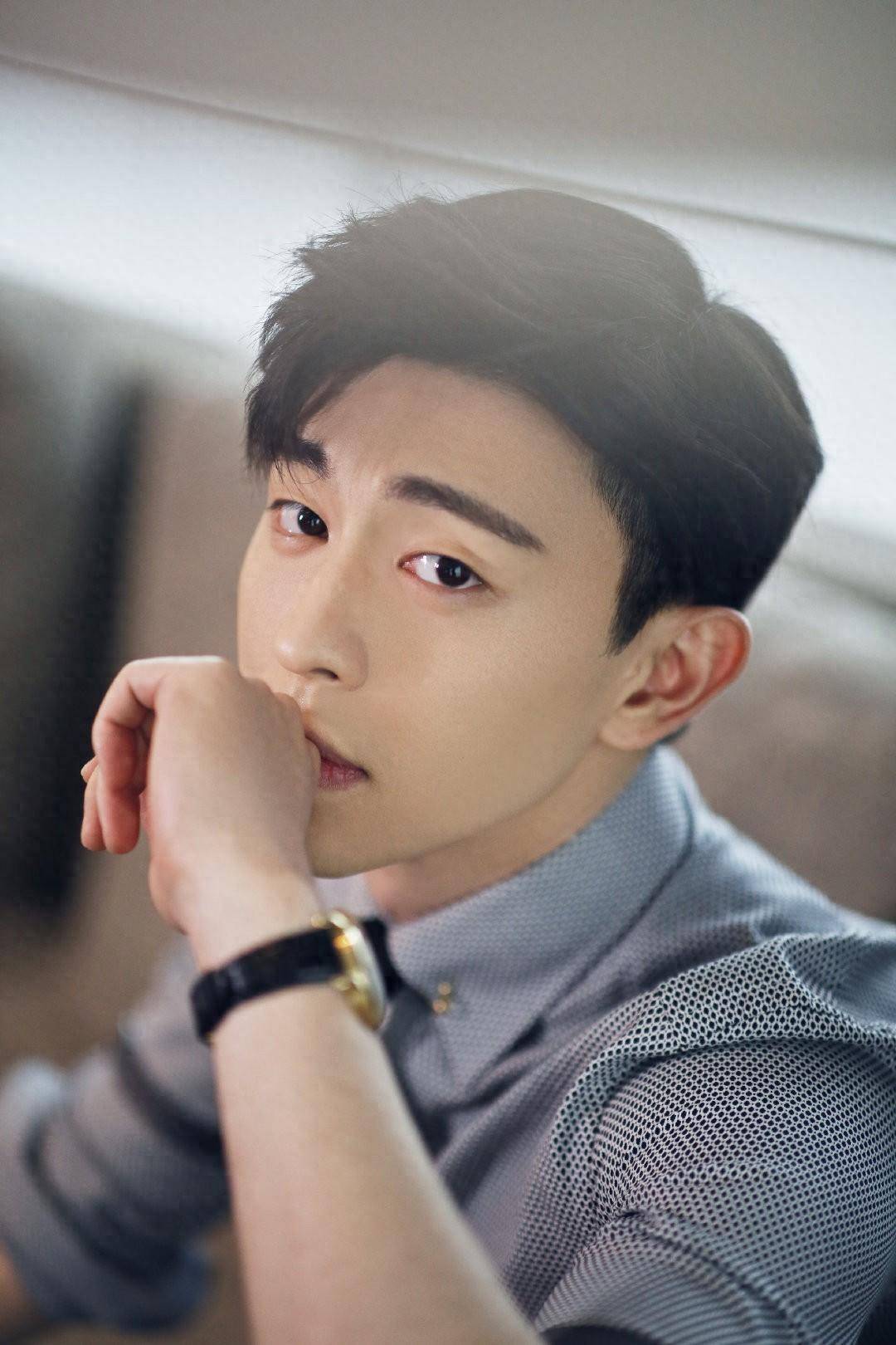 邓伦彻底退圈!注销工作室,本人邋遢发福至160斤,已转型成商人