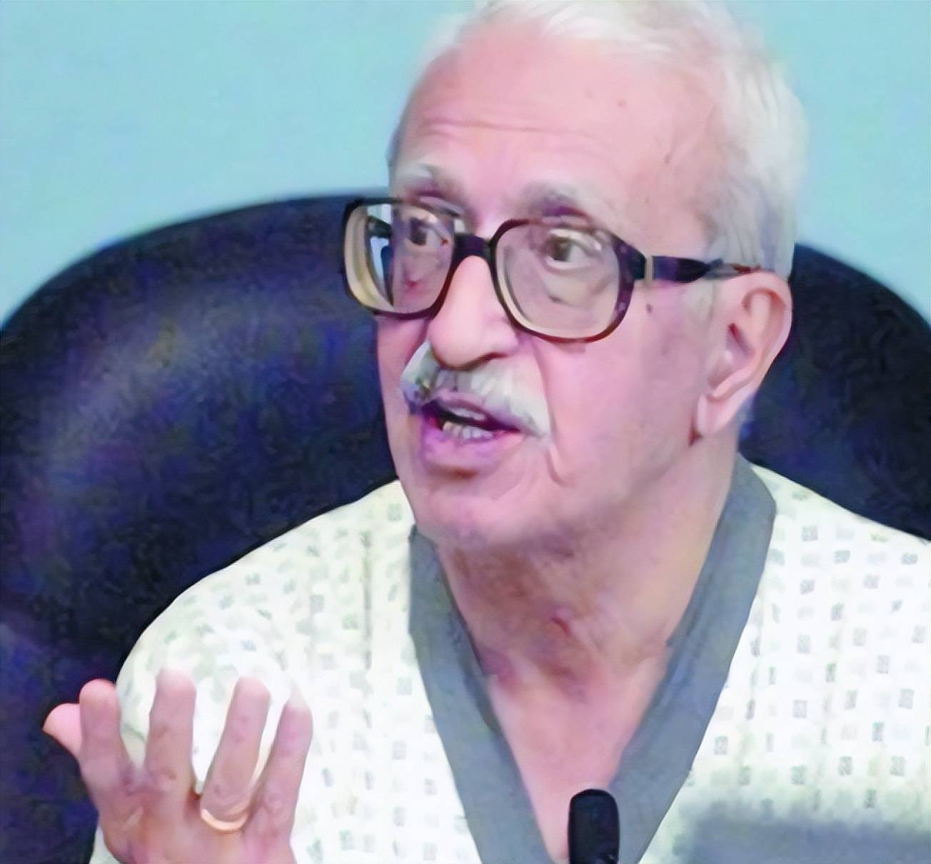 忠臣?叛徒?萨达姆外交部长阿齐兹,主动向美投降,晚年生活凄惨