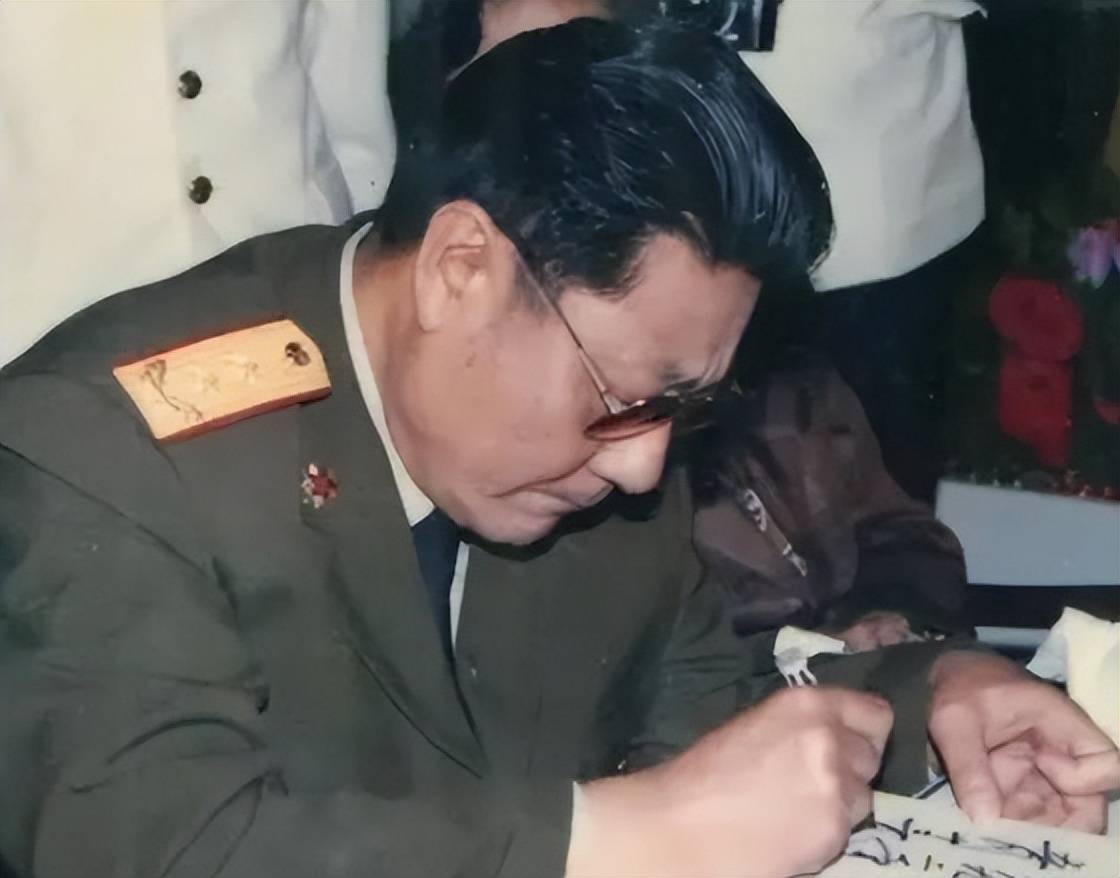 黄达宣在震惊之中,心中