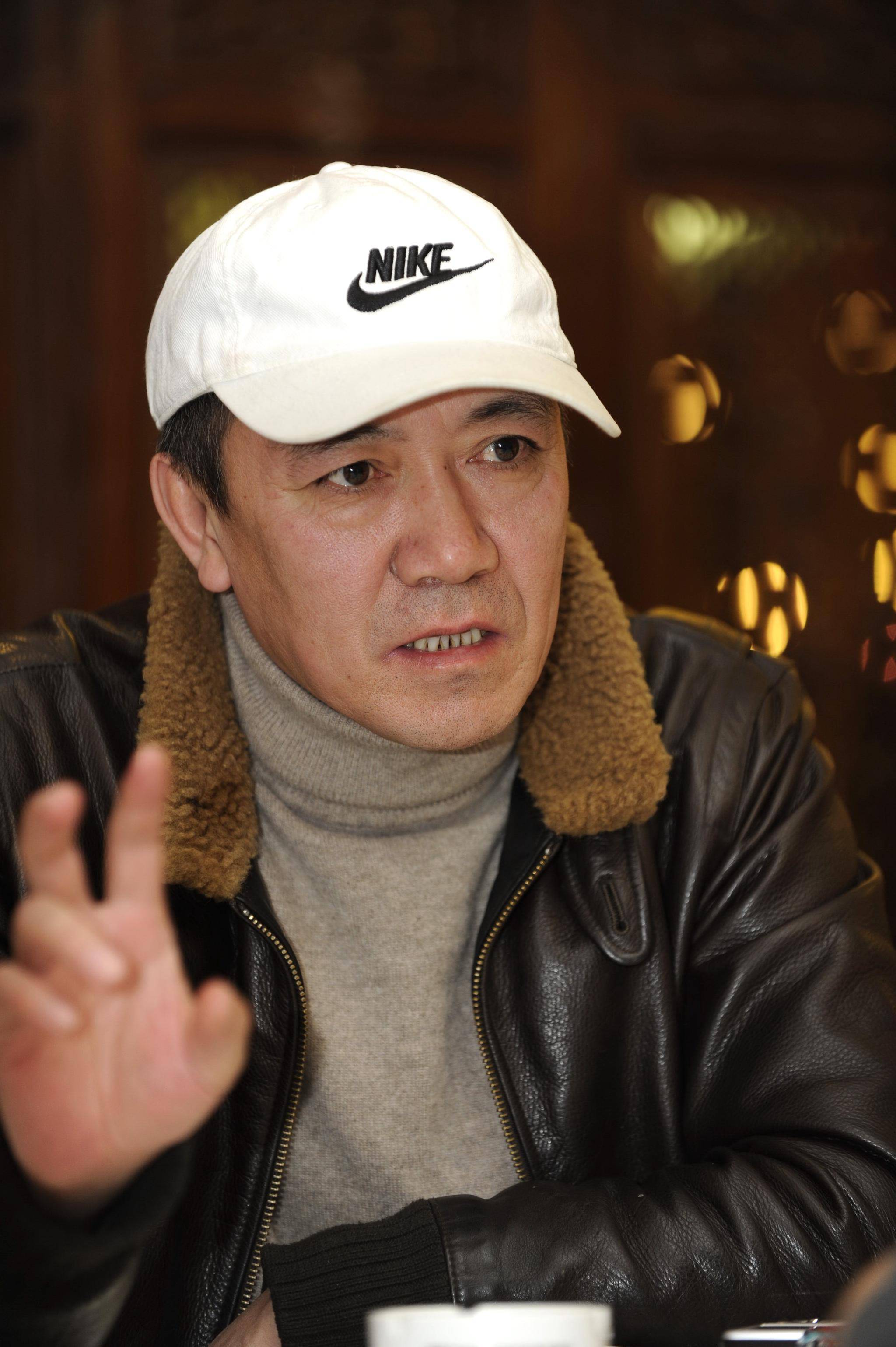 从默默无闻到一炮而红66岁李幼斌才是当之无愧的老戏骨