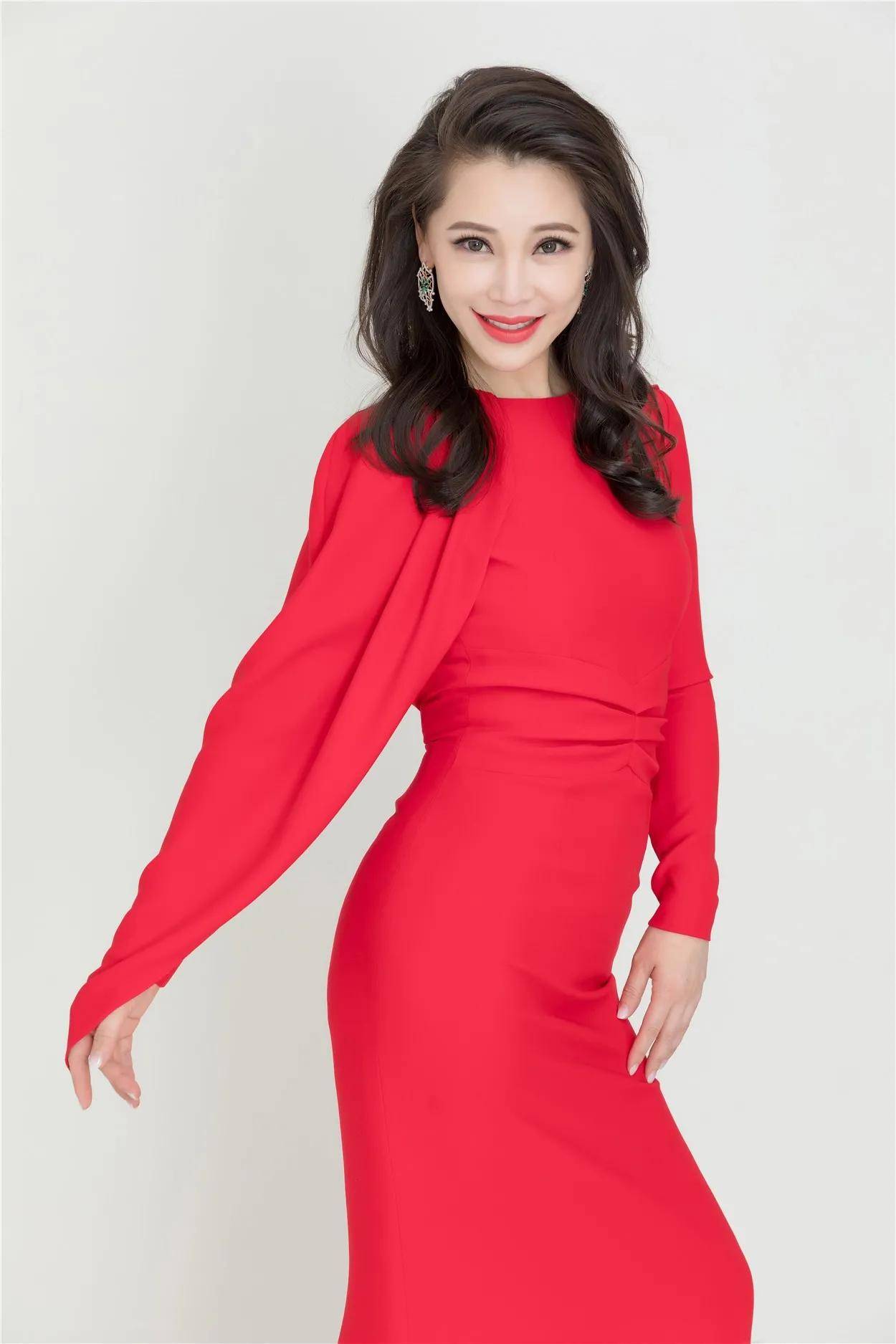 孔维,1978年9月13日出生于贵州省贵阳市,毕业于北京电影学院表演系,是