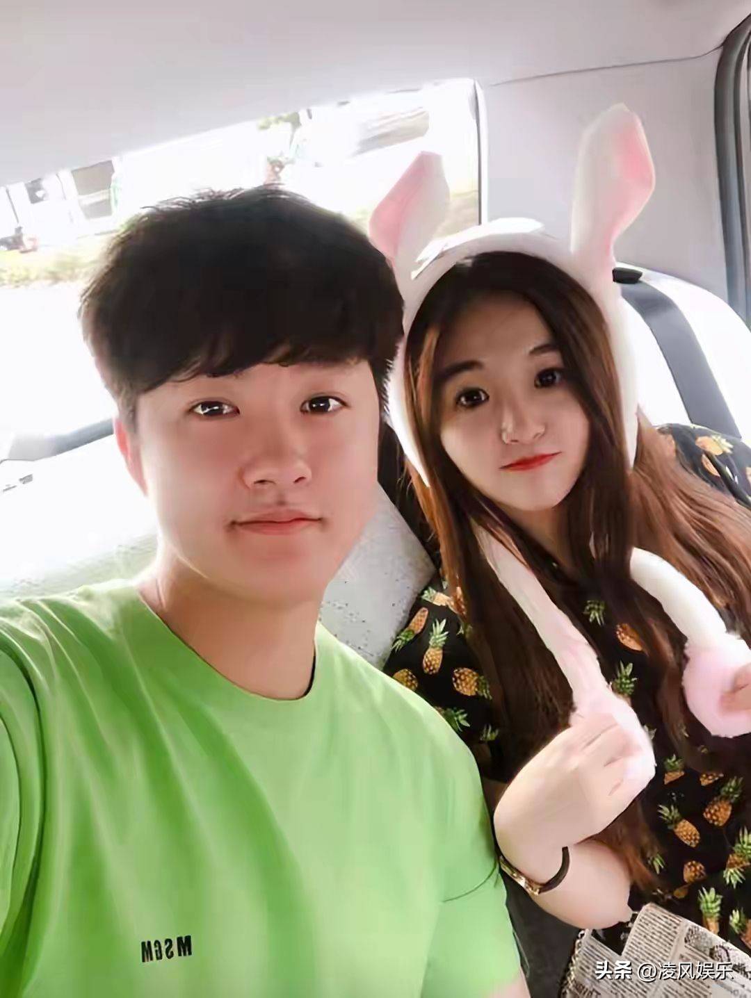金龟子女儿二胎流产泪洒直播间却并未被同情