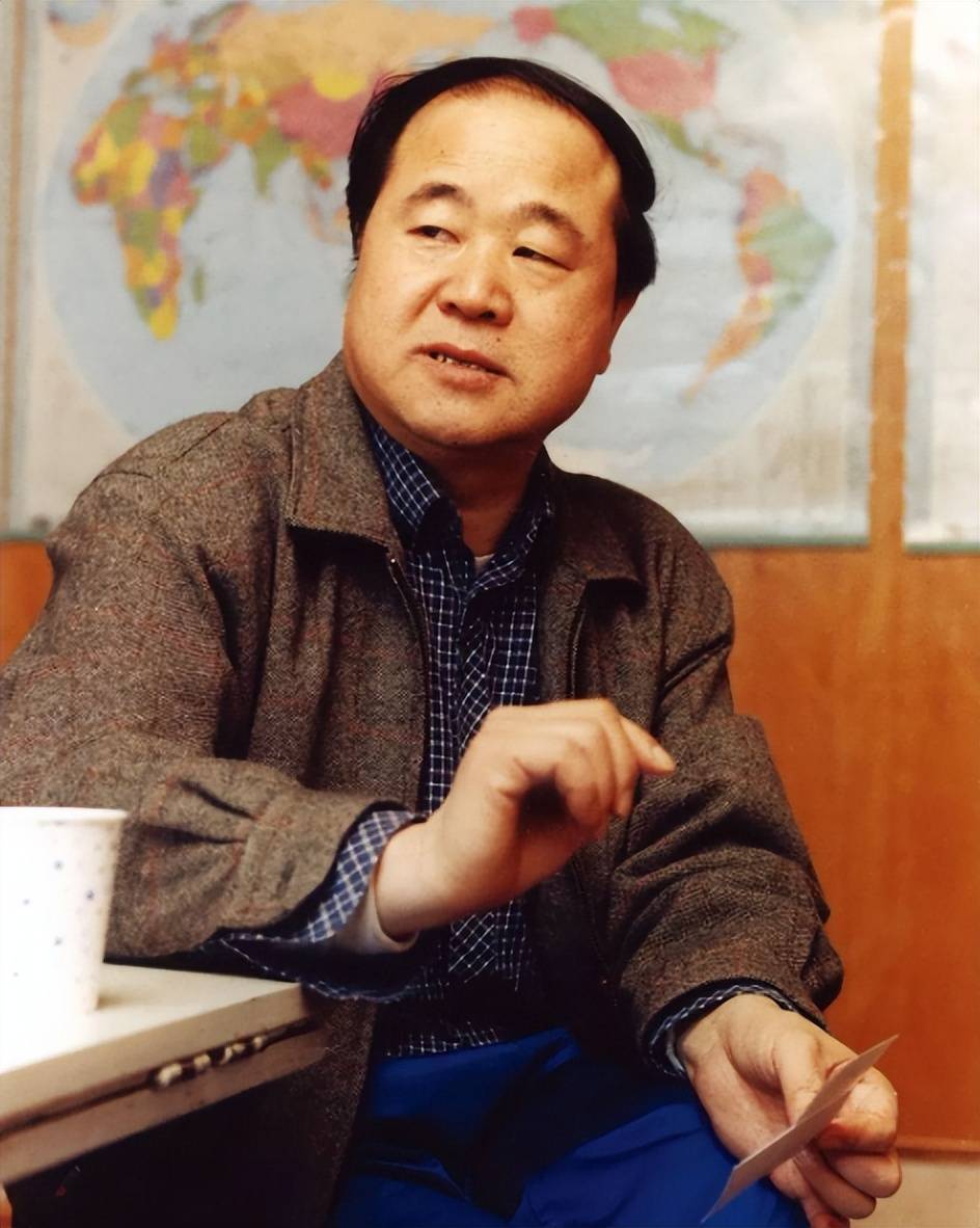 莫言继续构建那个充满生命力的 "高密东北乡",继续为中国文学乃至世界