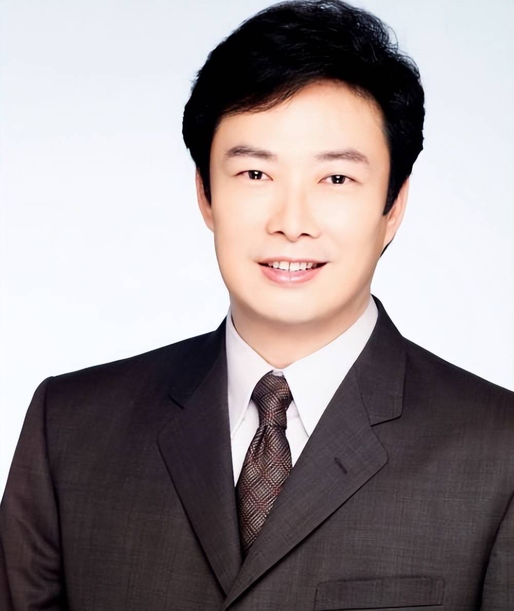 费玉清:67岁"无妻无子"生活肆意,现在的生活是他想要的吗