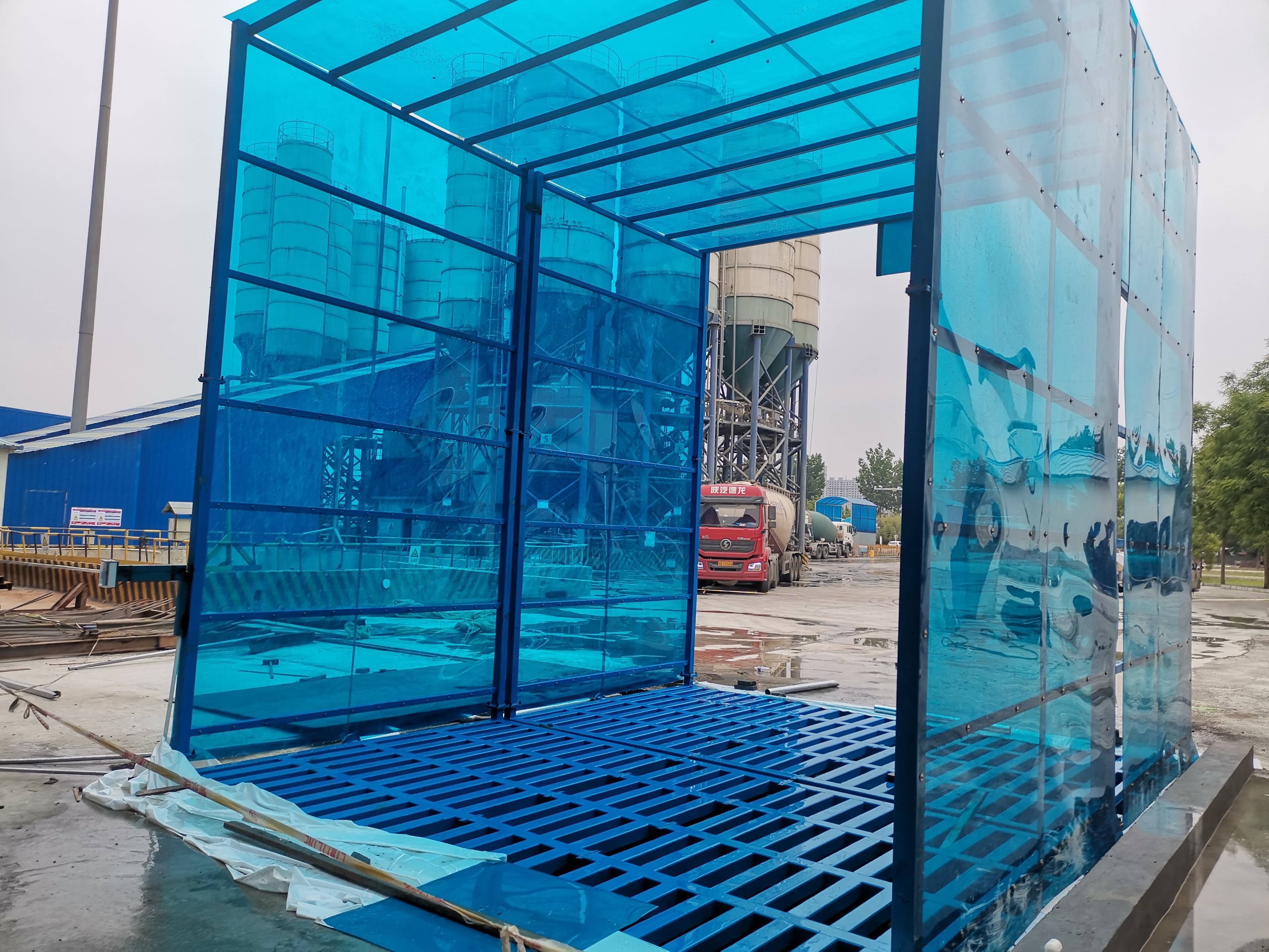 全封闭洗车平台/全封闭洗车机/封闭式工地洗车台/全封闭自动洗轮机/全