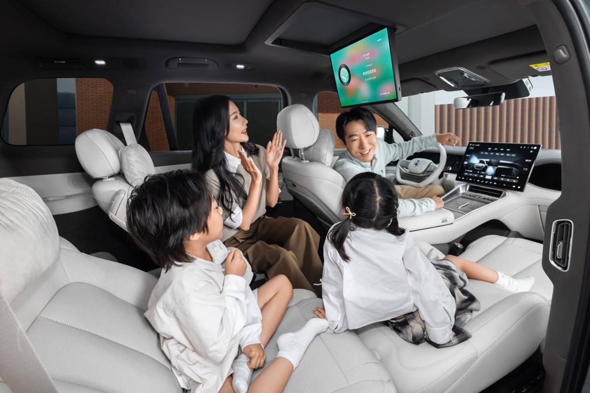 一台家人全票通过的车，腾势N8L，重塑家庭出行新标杆！