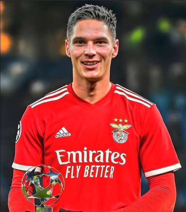 穆里尼奥这次堵大了!本菲卡队史最贵引援,是打前腰,还是打左边锋?