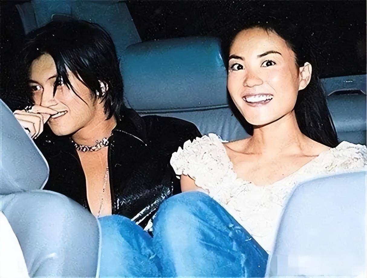 54岁的王菲:凭什么能被谢霆锋爱这么多年,其实真相非常俗套