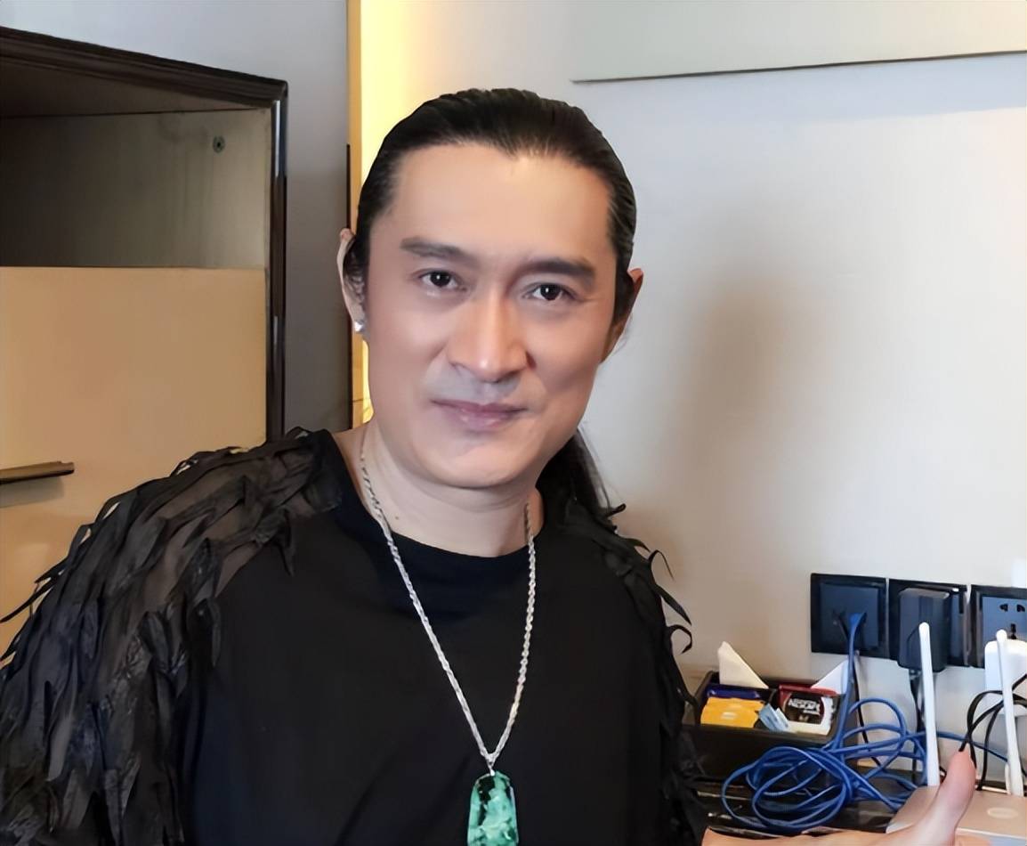 终于等到这一天!知名歌手黄安狂喜刷屏,台湾也能用上高德地图了