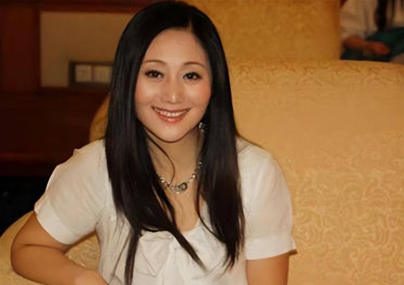 她被琼瑶"下套"欺骗,为拍戏狠心堕胎,今58岁的她得到了什么