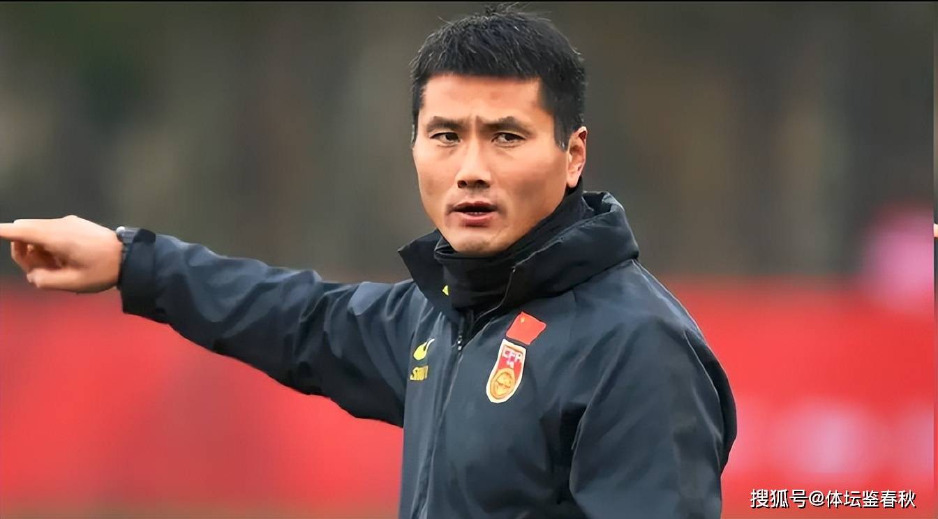 力邀加盟！曝邵佳一入主国足后，将邀请国安万达两名宿进入教练组