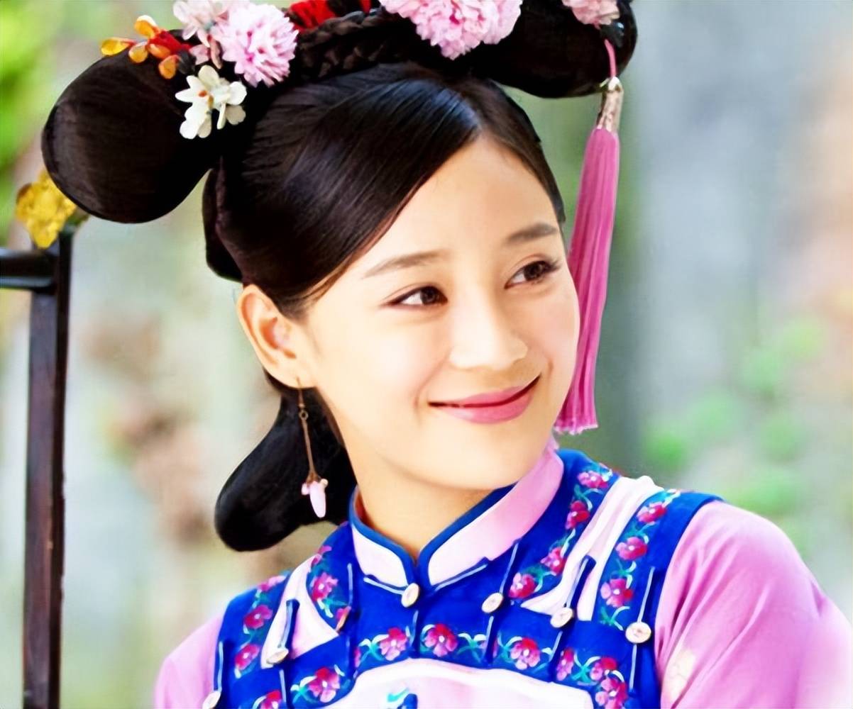 陈晓那么多恋爱瓜女友中,最受伤的不是赵丽颖,而是被网爆的她