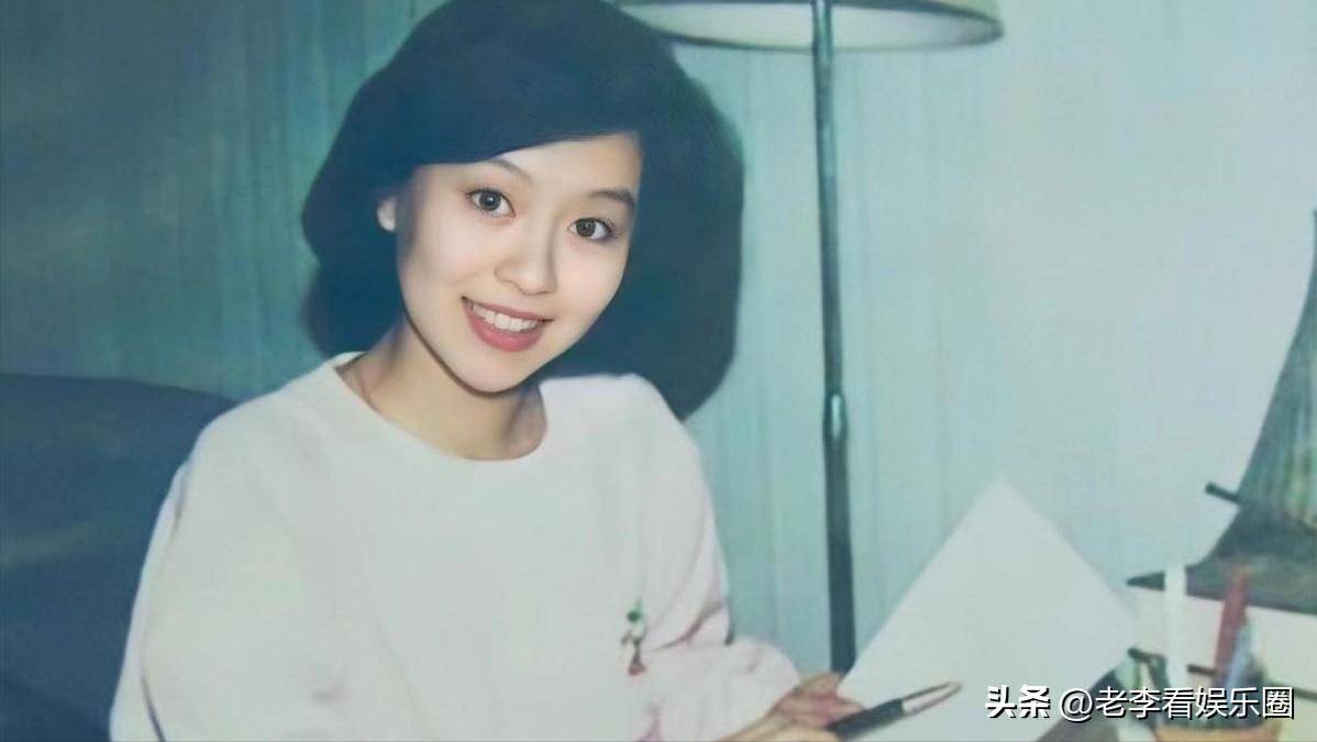 从七巧板到大风车,鞠萍姐姐成为了全国小朋友最喜欢,最熟悉的主持人