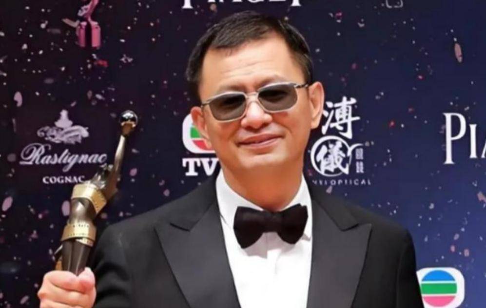 陪玩陪睡只是冰山一角,王家卫接连被爆后,又一女星曝"圈中内幕"