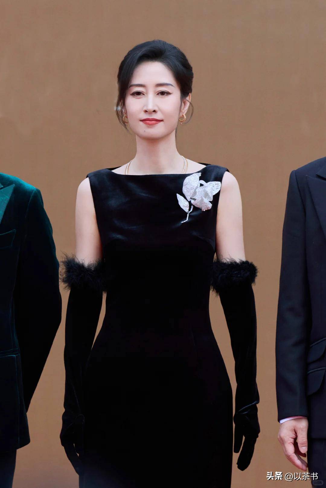 宁愿净身出户也要和富豪离婚的刘敏涛今后悔吗