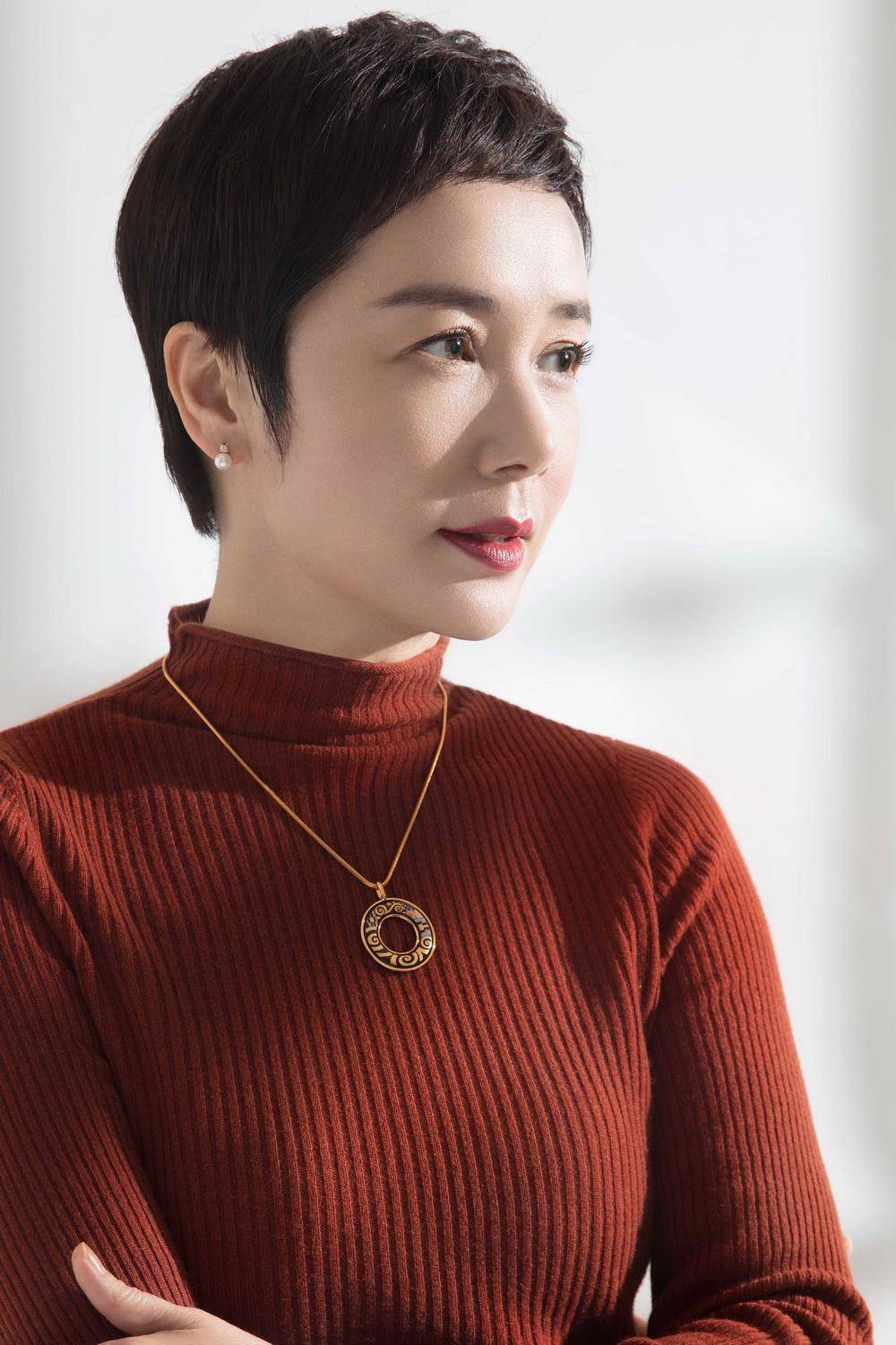 56岁"晚节不保",再多的名与利,都救不了老艺术家蒋雯丽