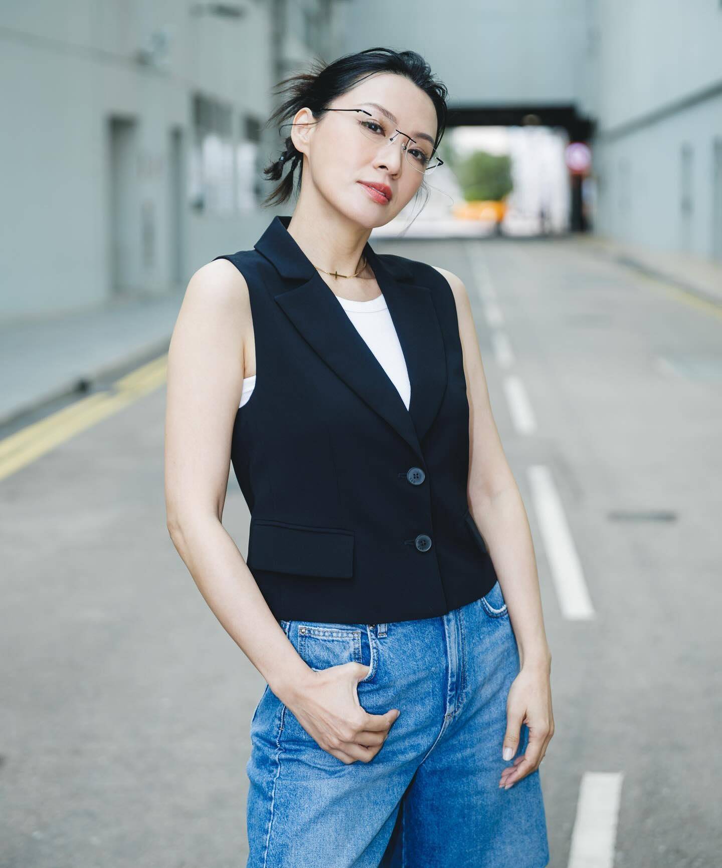 51岁香港tvb女星首度谈及两段婚姻现任丈夫让我重获幸福