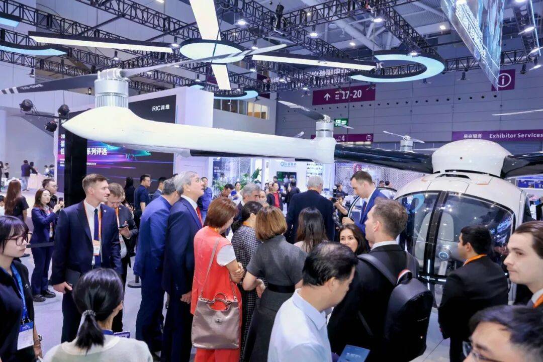 深圳11月14-16日 中国科技第一展—高交会人山人海 观者如潮(图18) 深圳11月14-16日 中国科技第一展—高交会人山人海 观者如潮(图18)